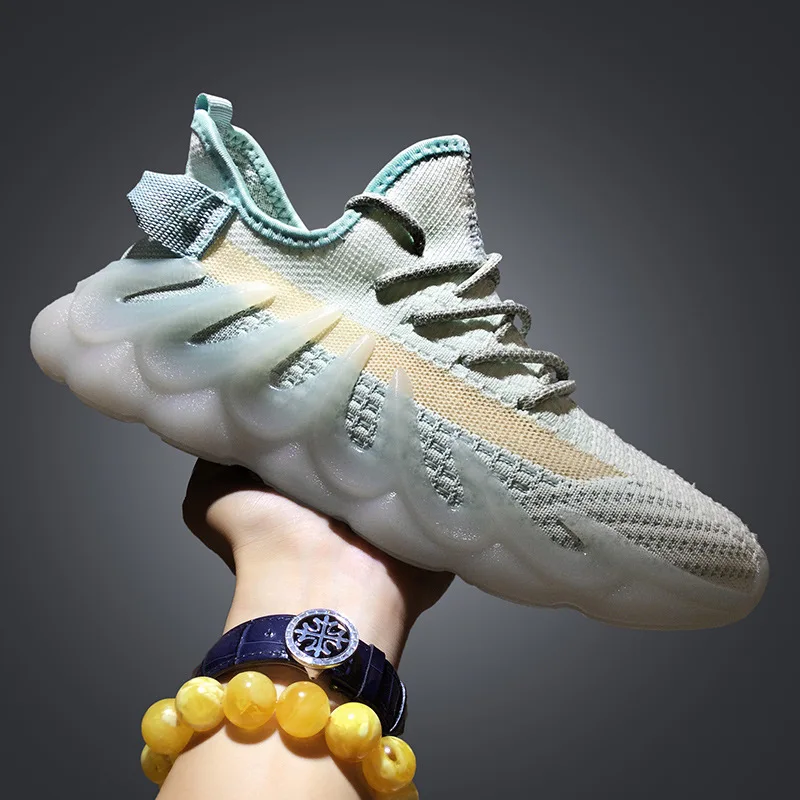 

shoe wholesale Lightweight breathable 2021 shoes running high quality men sneakers outdoor Comfortable mens shoes sports