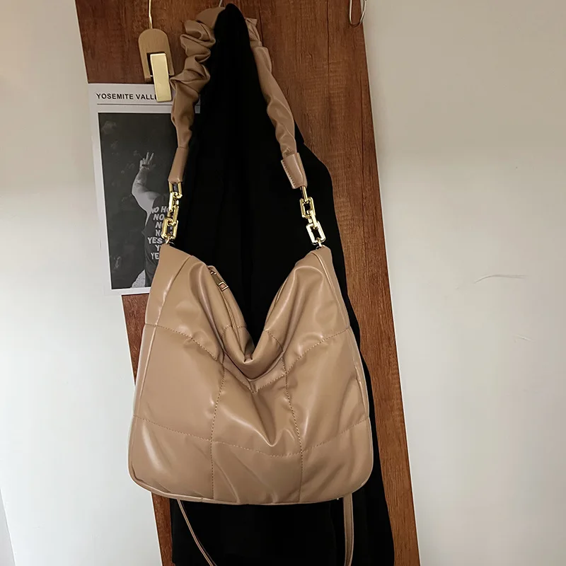 

Latest Ladies Soft Puffer Hand Bags With Stylish And Leisure Handbags Woman Luxury Designer Small Custom Tote Bag No Minimum