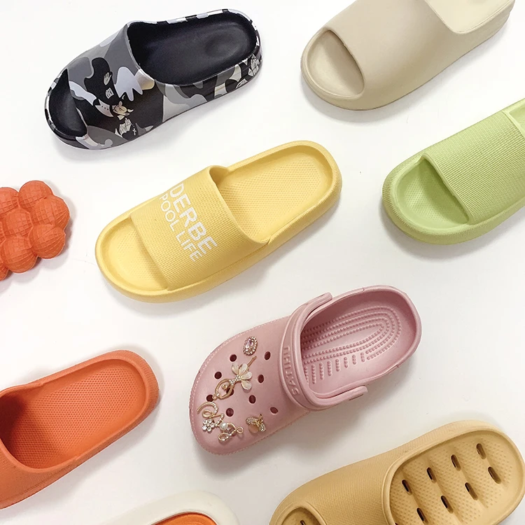 

Wholesale Quick Drying Bathroom Shower Summer Sandals Open Toe Soft Cushioned Extra Thick House Slides Cloud Slippers, Black,yellow,navy or as your request
