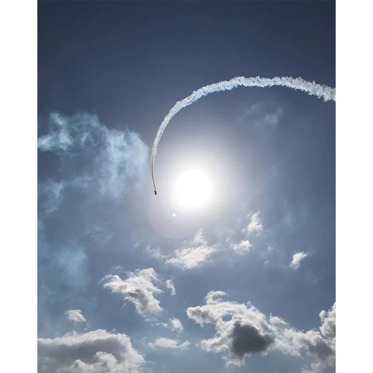 
Exquisite pictures of landscapes, cityscapes, street scenes, facades. 