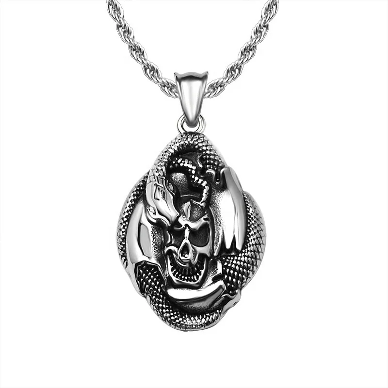 

Titanium steel swagger men's pendant retro snake wrapped skull pendant ornament female fashion features hip hop necklace