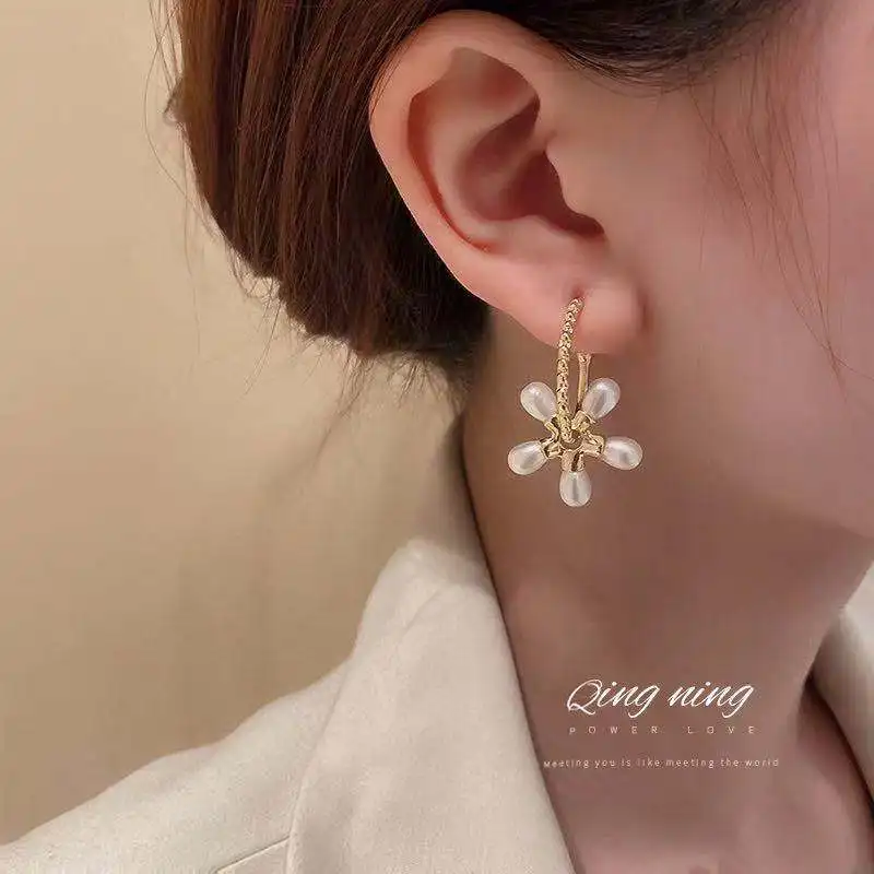

wholesale earrings charms drop earrings with flowers