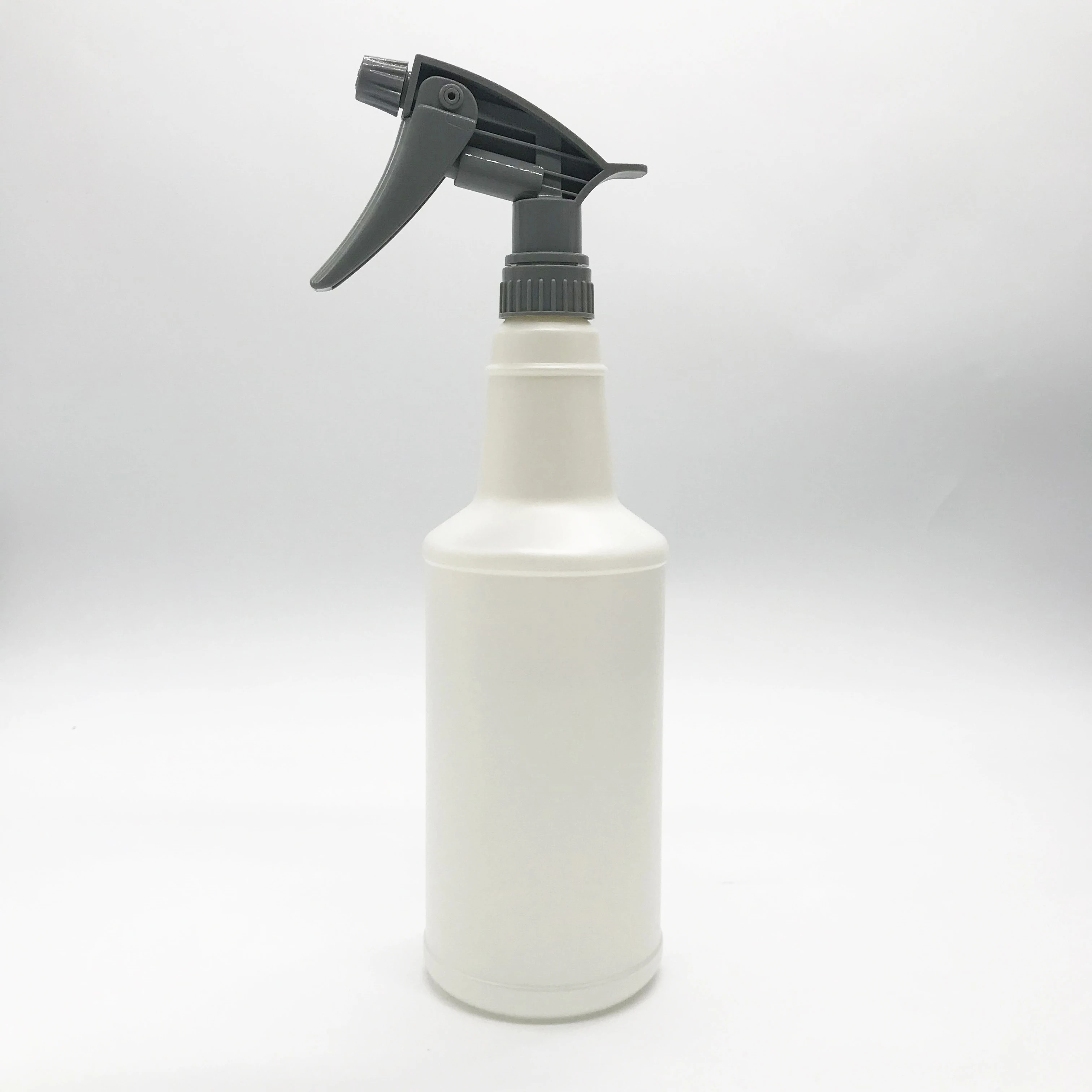 

750ML Plastic Spray Bottle - Chemical Resistant Trigger for car wash, Multi