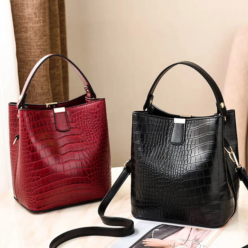

Women's Bag Fashion Casual Shoulder Messenger Bag
