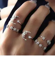 

Dvacaman Baroque 5pcs Set Vintage Ring Bohemian Style Star Moon Crystal Rings for Women Jewelry Party Gift Anniversary