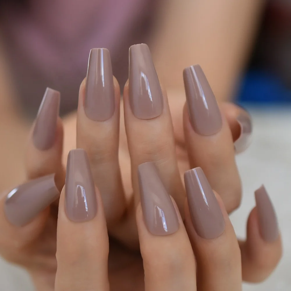 

Medium Shiny False Nail Light Brown Tapered Press On False Nails Uv Acrylic Plastic Curve Tip L5674