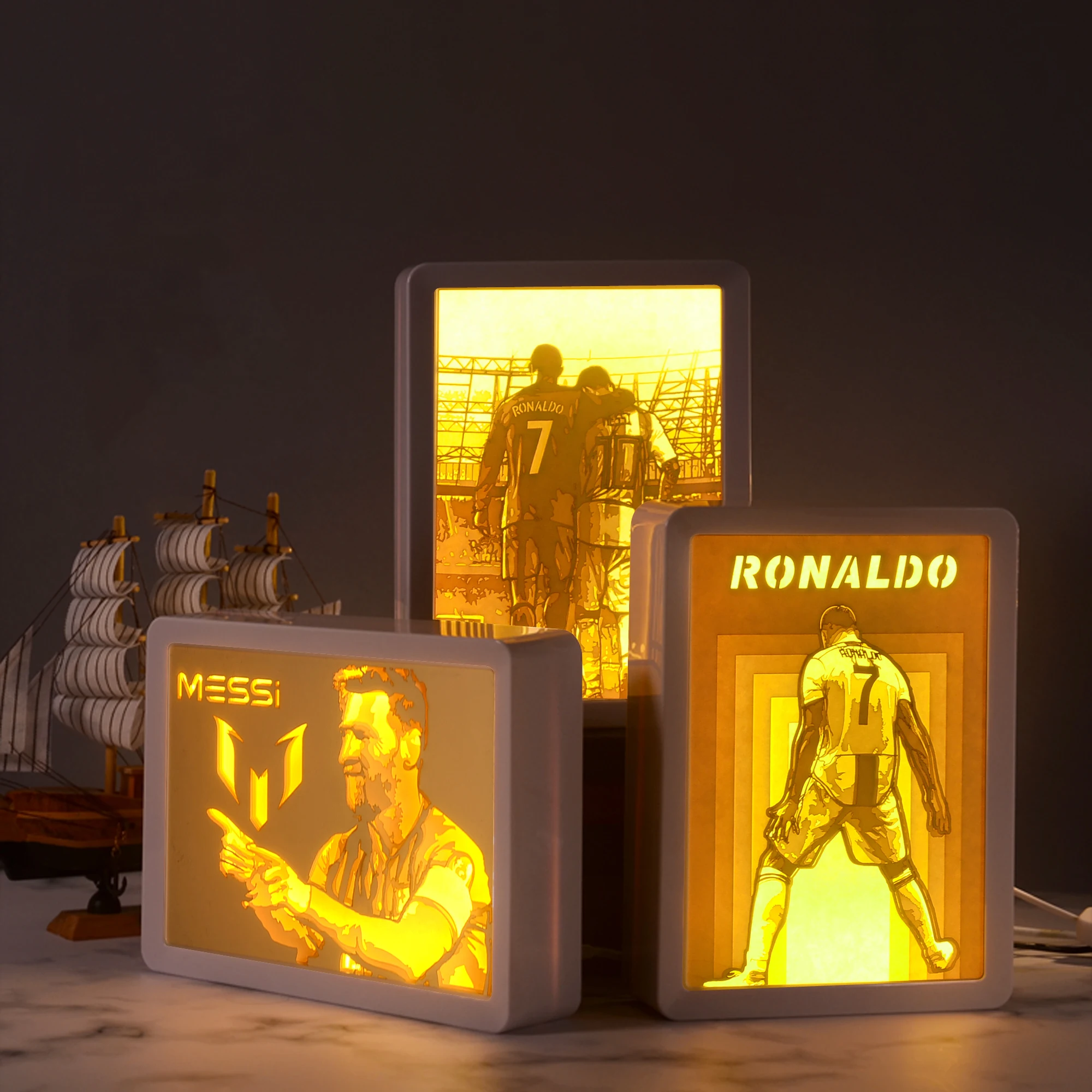 

Soccer C Ronaldo Messi Juventus Real Madrid AC Photo Frame lights Football Fans Night light Gift Home Study Bedroom Decoration