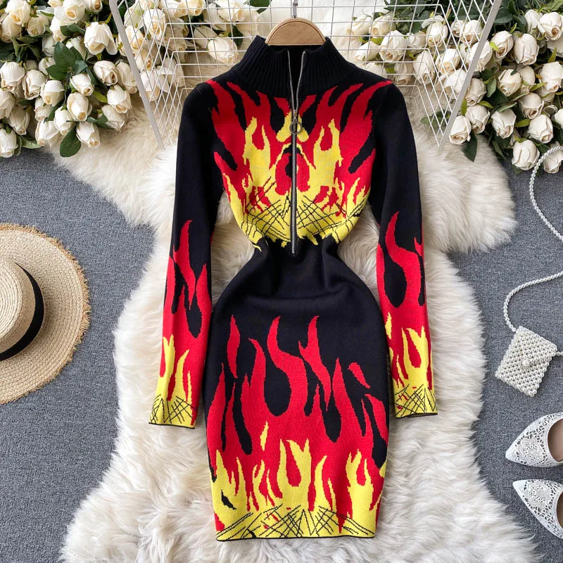 

Knit dress female design sense niche flame red color matching jacquard temperament zipper small stand-up collar slim bag hip ski