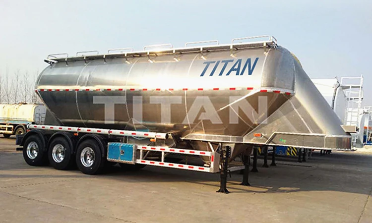 POWDER tank trailer 02.jpg