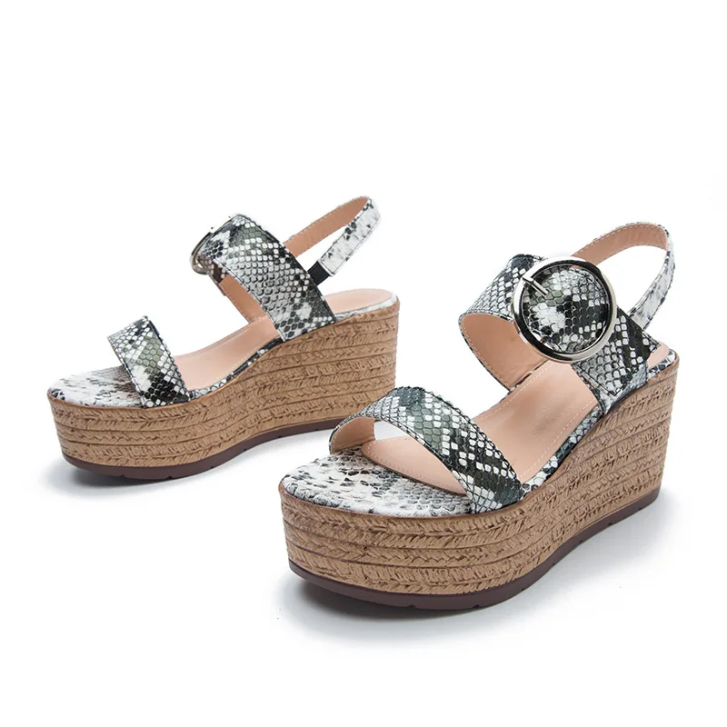 

2022 Factory New Arrivals Women's Sandals Round Toe Platform Wedge Open Toe Women's Snake Print Sandals