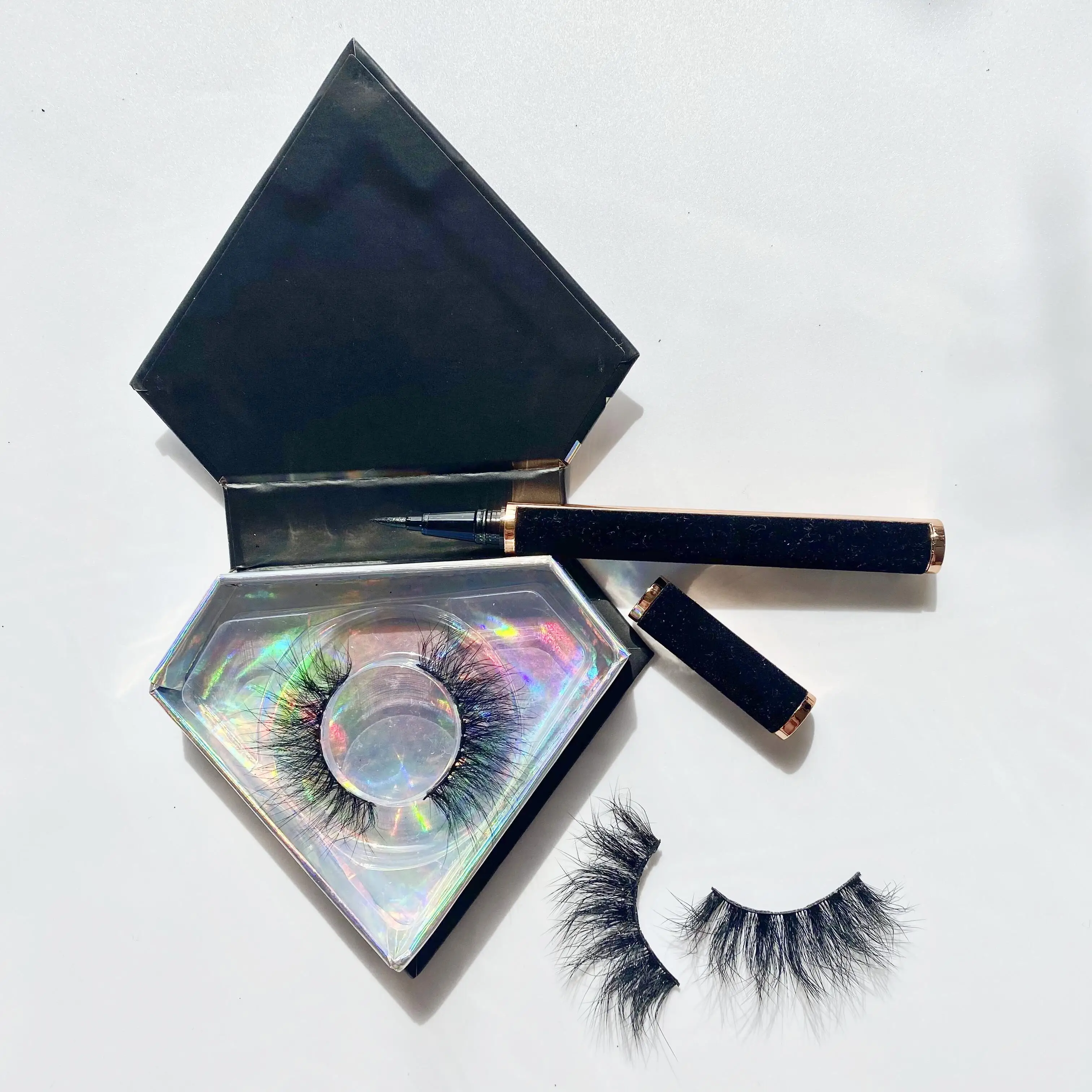 

Wholesale 5D Lashes Eye Lash Vendor Lash 25mm Private Label Print Logo Vendor Customized Boxes