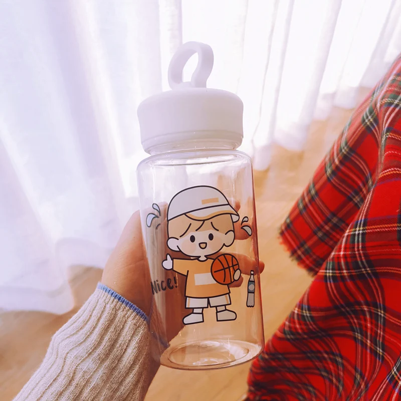 

Low MOQ high quality custom UV printing plastic water bottle portable sport plastic water bottle with handle