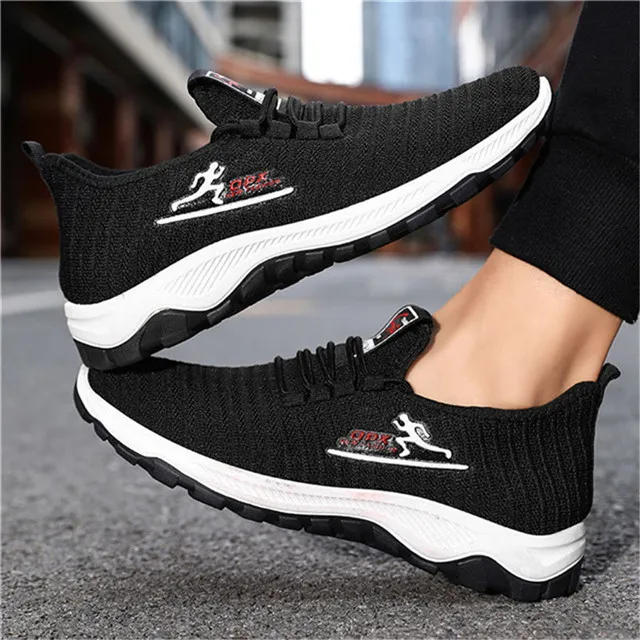 

New Breathable Flying Woven Running Shoes Men's Youth Soft-Soled Mesh Non-Slip Sneakers, Black,white,green