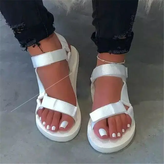 

Women Summer Flat Bottom Casual Beach Slippers For Ladies