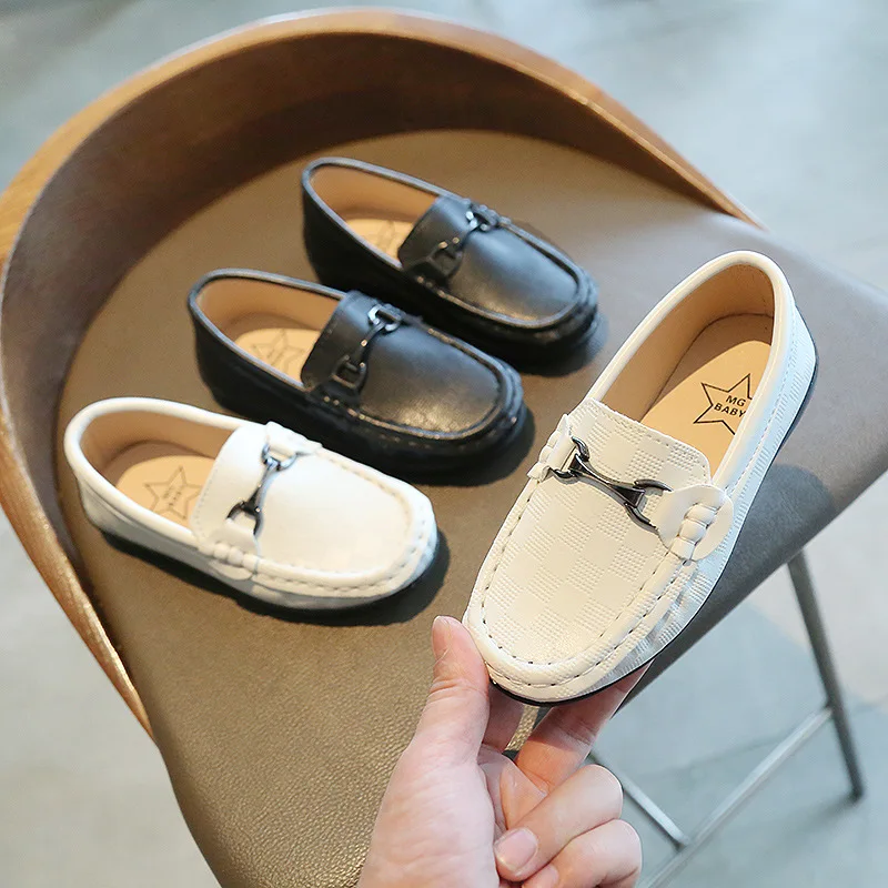 

2021 children school shoes wholesale Autumn and spring daily trend comfortable soft soled kids boys shoes casual, Black white brown