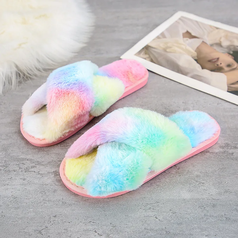 

2020 Plush slippers women's autumn and winter new fashion net red flat plush crosshair slippers, As the picture shows