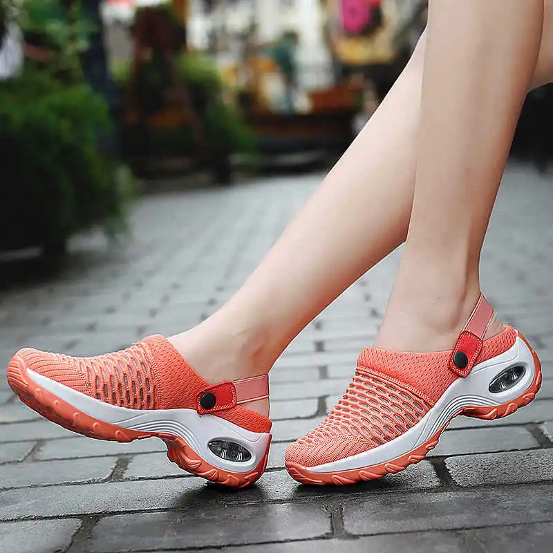 

2021 wholesale spring and summer women's sport slipper flying woven sandal large size 43, 6 colors