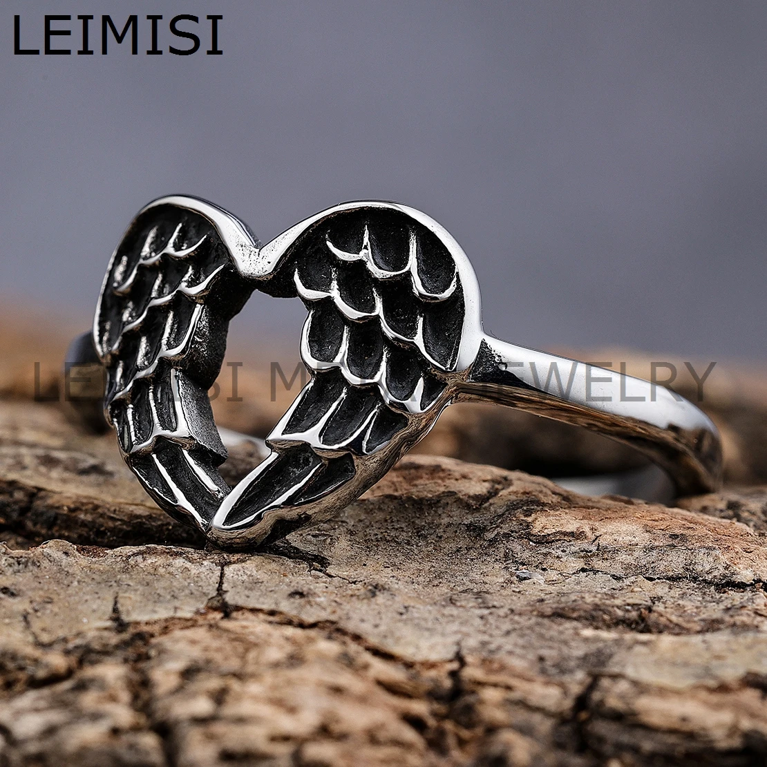 

Vintage Style Stainless Steel Angel Wing Heart Shaped Wedding Band Cocktail Party Promise Ring for Women Ladies