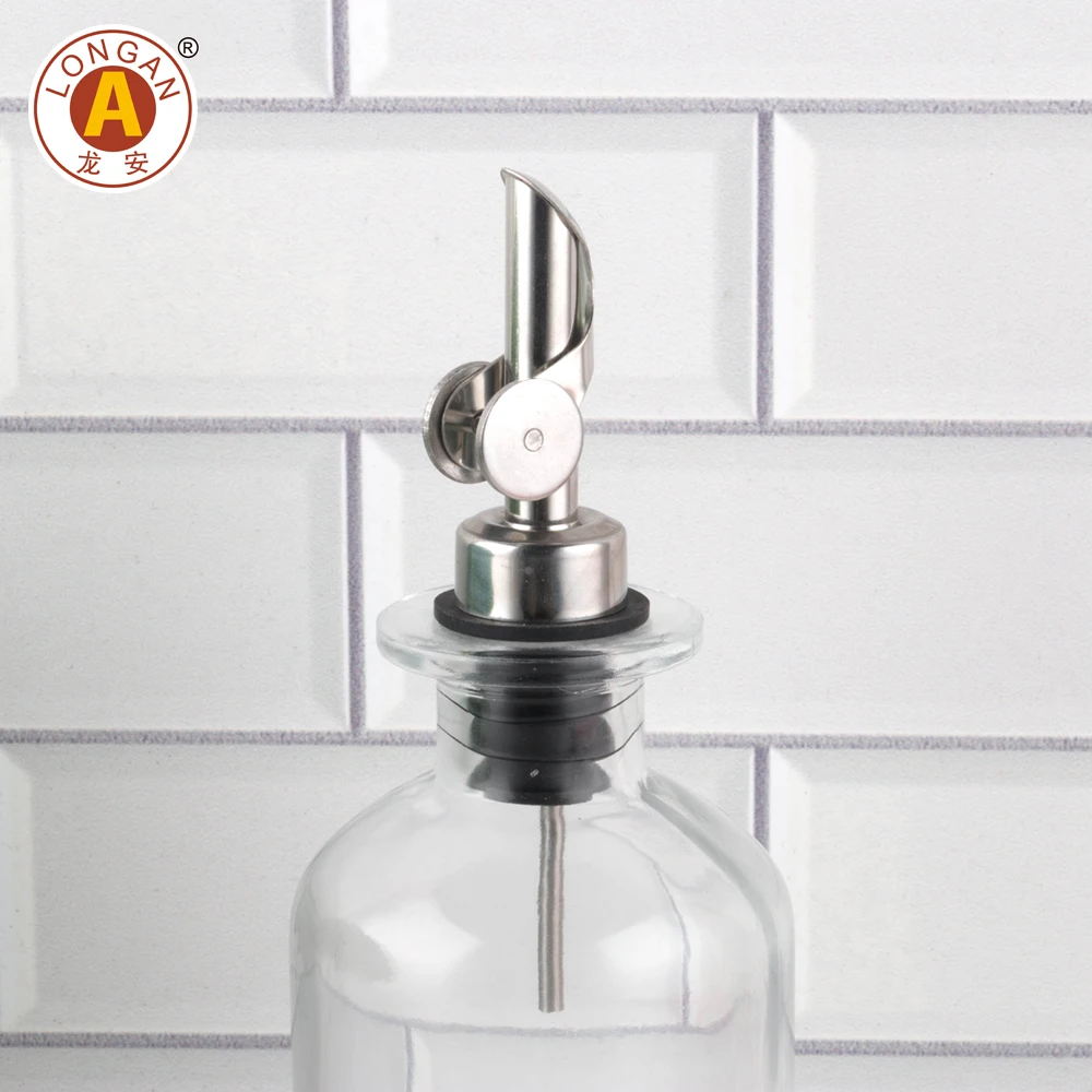 Factory Direct Food Amber Jars With Lids Olive Oil Black Pump Dispenser Screw Cap 500 Ml Elegant Crystal Glass Bottle for Syrup