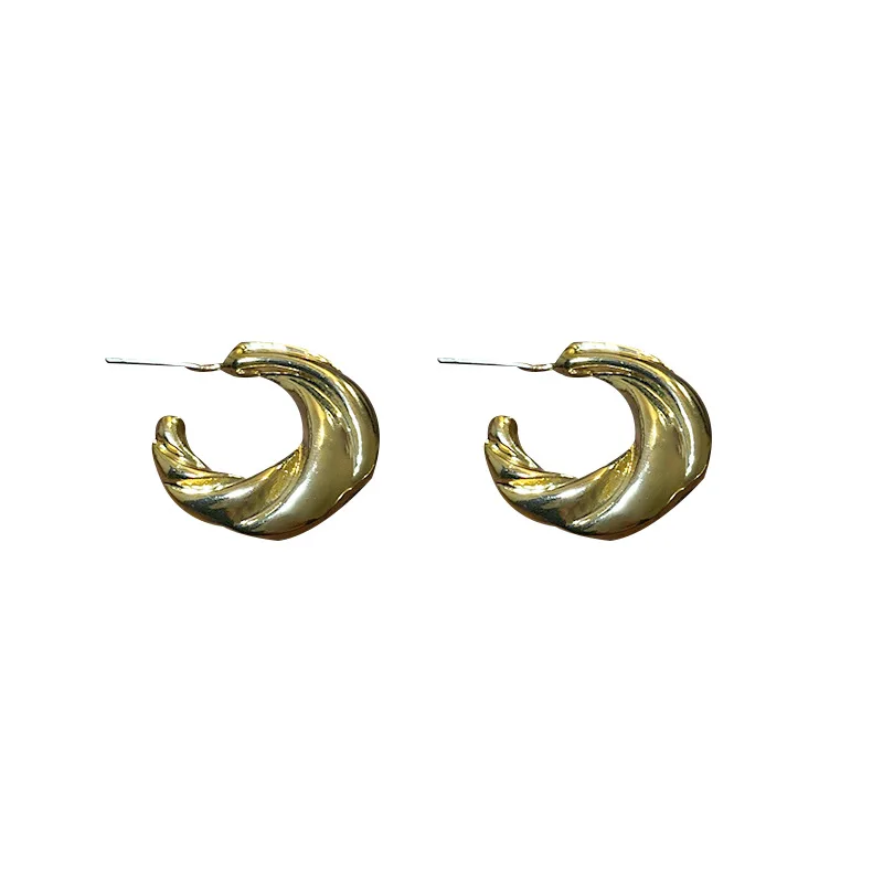 

Korean Style Simple Letter C Shape Hoop Earrings 925 Sterling Silver Needle Irregular Circle Hoop Earrings