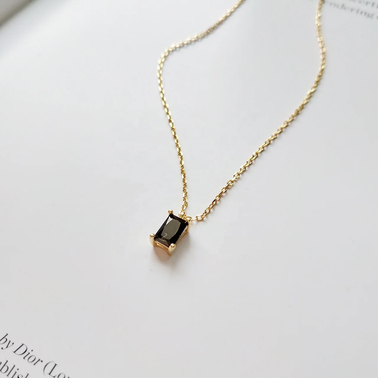 

Fashion Jewelry S925 Sterling Silver Zircon Necklace Geometric Square Zircon Pendant Necklace