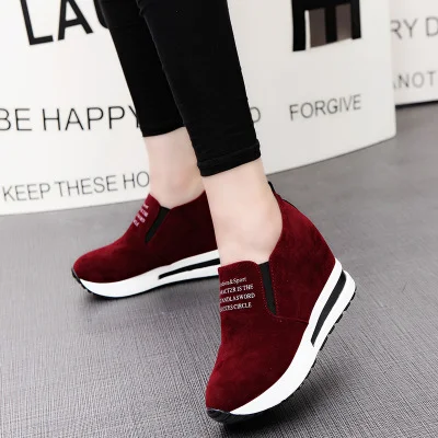 

Wholesale Women Fall Loafers High Chunky PU Casual Comfortable Wedges platform Shoes Sneakers Ladies, Black/red