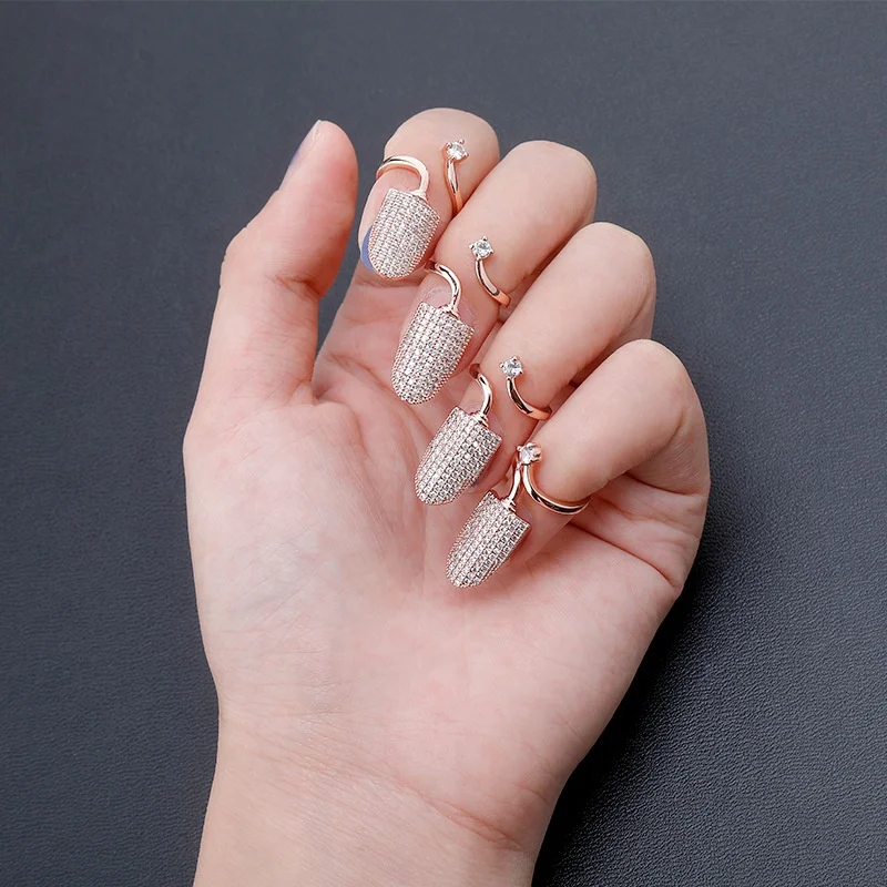 

Hip Hop Ice out Diamond Nail Display Ring Jewelry Finger Resizable Ring