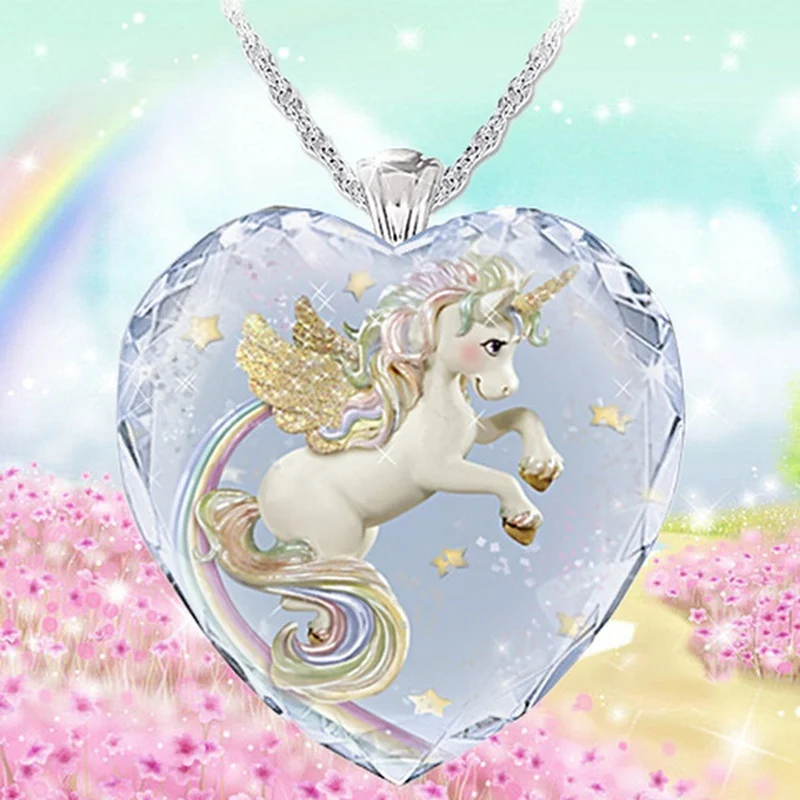 

Exquisite Fashion Cute Crystal Princess Pendant Jewelry Heart Shaped Natural Gem Unicorn Necklace