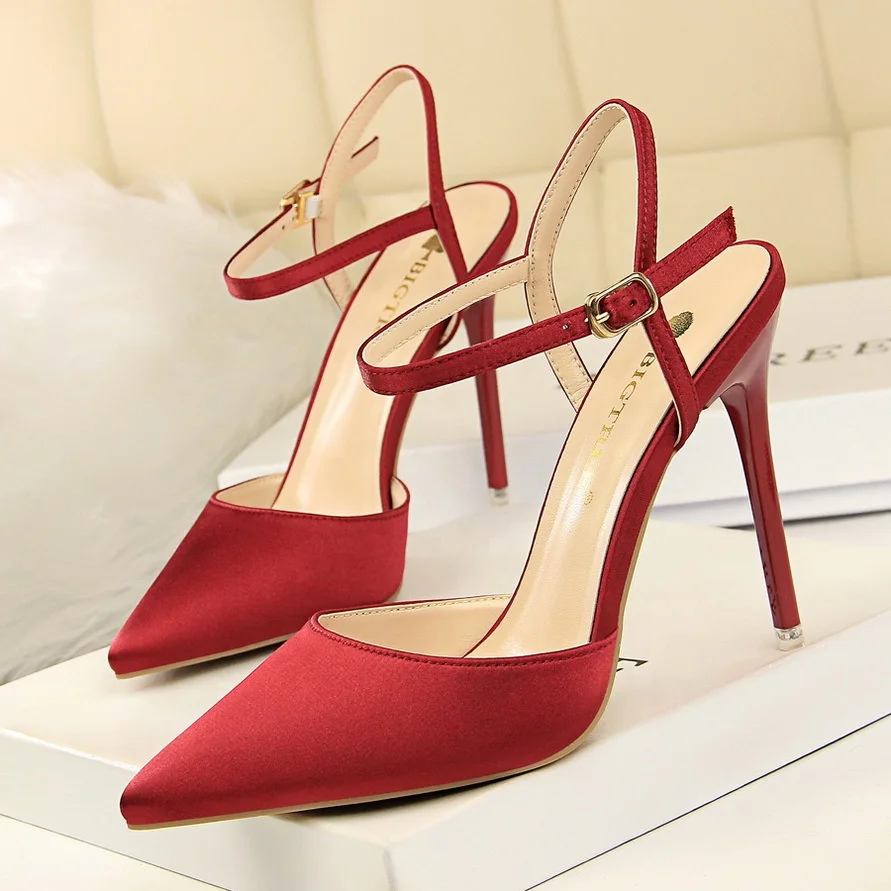 

Women High Heels Shoes Ladies Sexy Pointed Toe Pumps Buckle Stilettos Shoes Plus Size 34-40