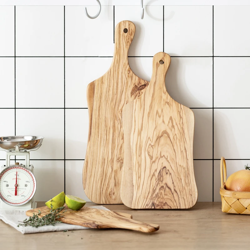 

Wholesale Creative Irregular Shape Solid Olive Wooden Cutting Board