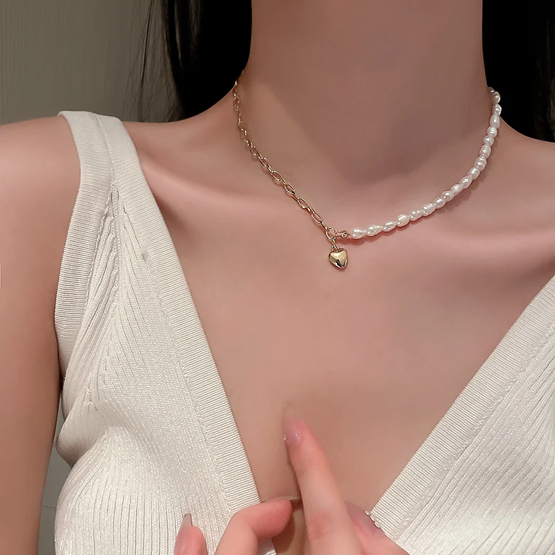 

2021 fashion small heart pendant necklace women