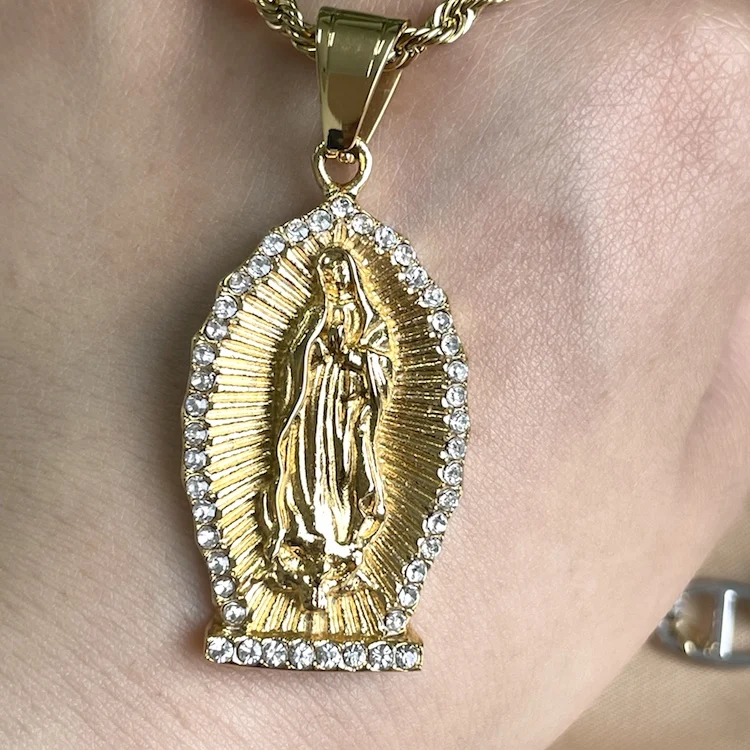 

High Quality European Religious Jewelry Gold Virgin Mary Necklace Pave Crystal Stainless Steel Virgin Mary Pendant Necklace