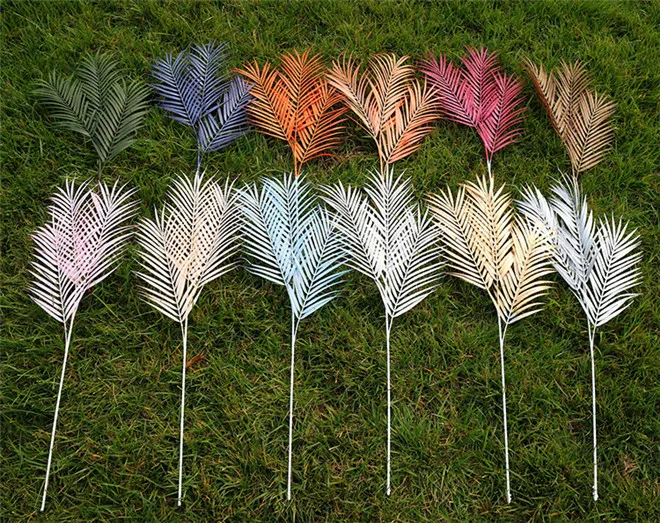 Hot Sale Artificial Plastic Plant Palm Leaves For Outdoor Decoration