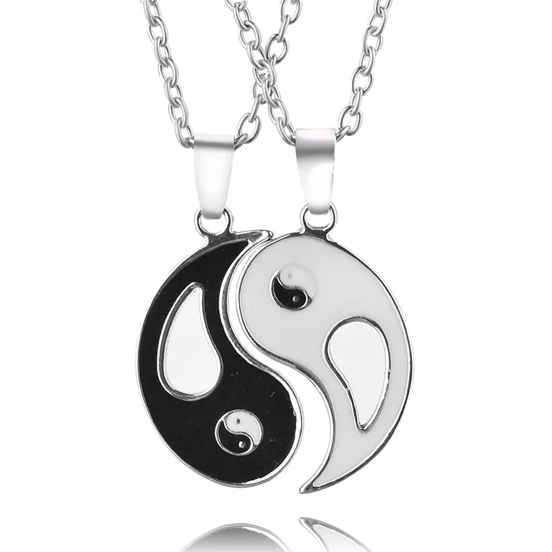 

Personalized Gifts Best Friends Friendship Jewelry 2PCS Couple Necklaces Enamel Puzzle Pendant Yin Yang Necklace