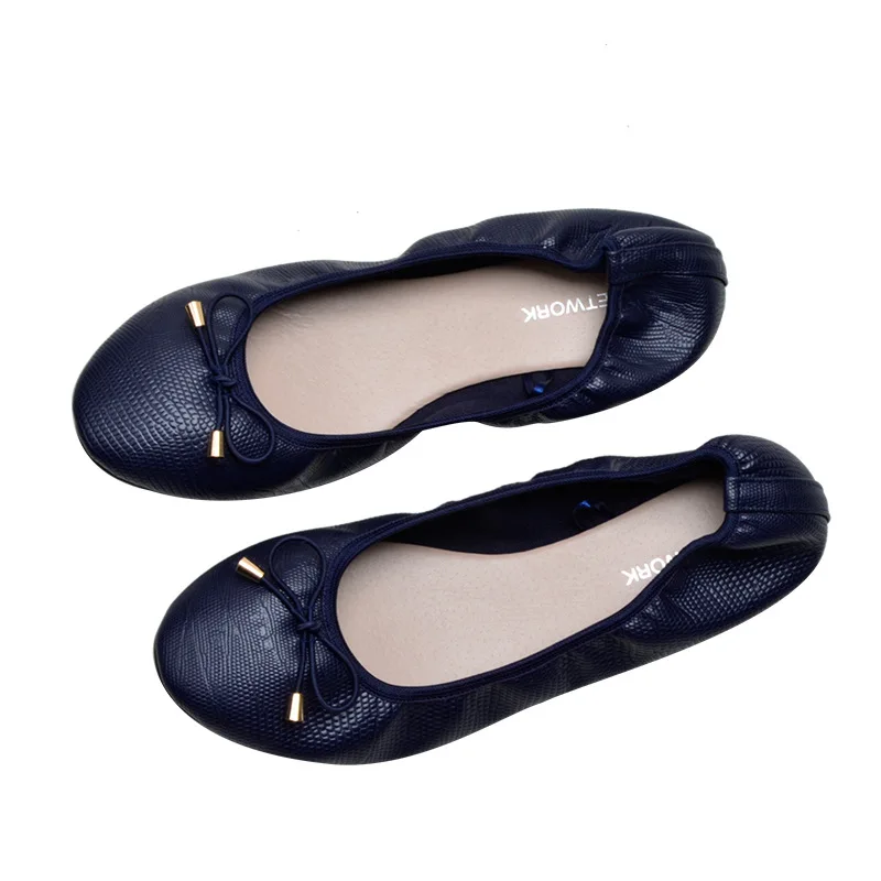 

Flat round toe women single shoes in stock soft sole casual classic style Ballet woman casual shoes slip on, Black,red,bule