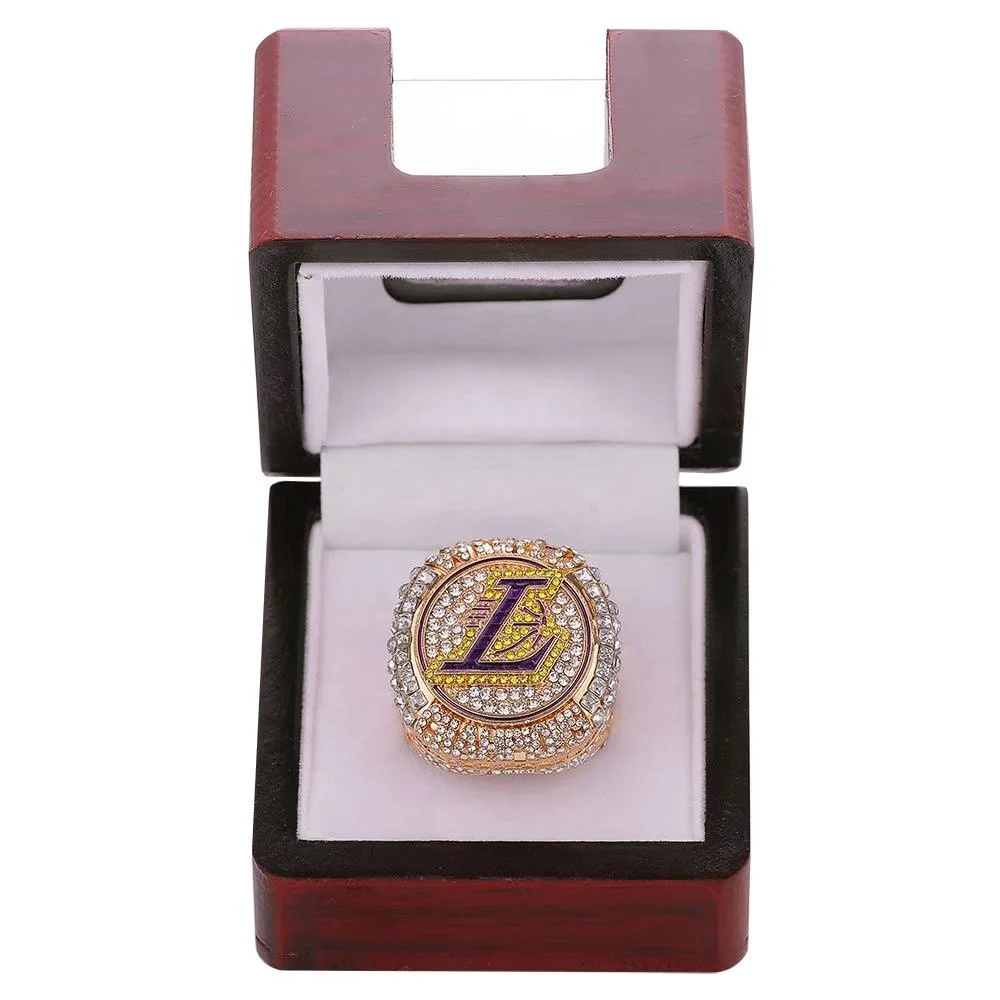 

The newest 2020 -2021 Los Angeles Lakers Official Championship Rings and the alloy championship sports rings, Picture