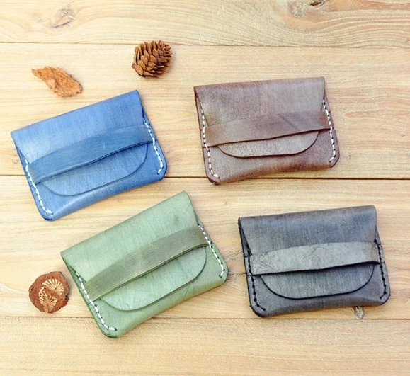 

Hand retro short paragraph small purse leather id card holder, Multicolor
