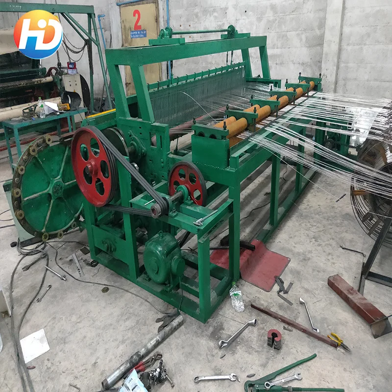 crimped mesh machine b.jpg