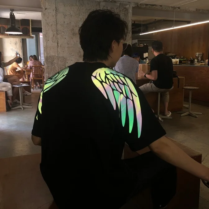

Hot sale male female couples hip hop t-shirt summer plus size reflective wings harajuku short-sleeved T-shirt