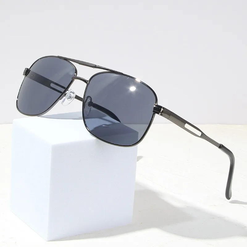 

New arrival luxury punk driving men women sunglasses double bridge metal eyewear