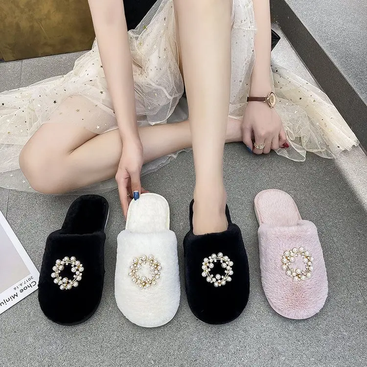 

Baotou slippers women's 2021 autumn and winter new Korean version fashion home flat bottom wear pearl wool wool slippers