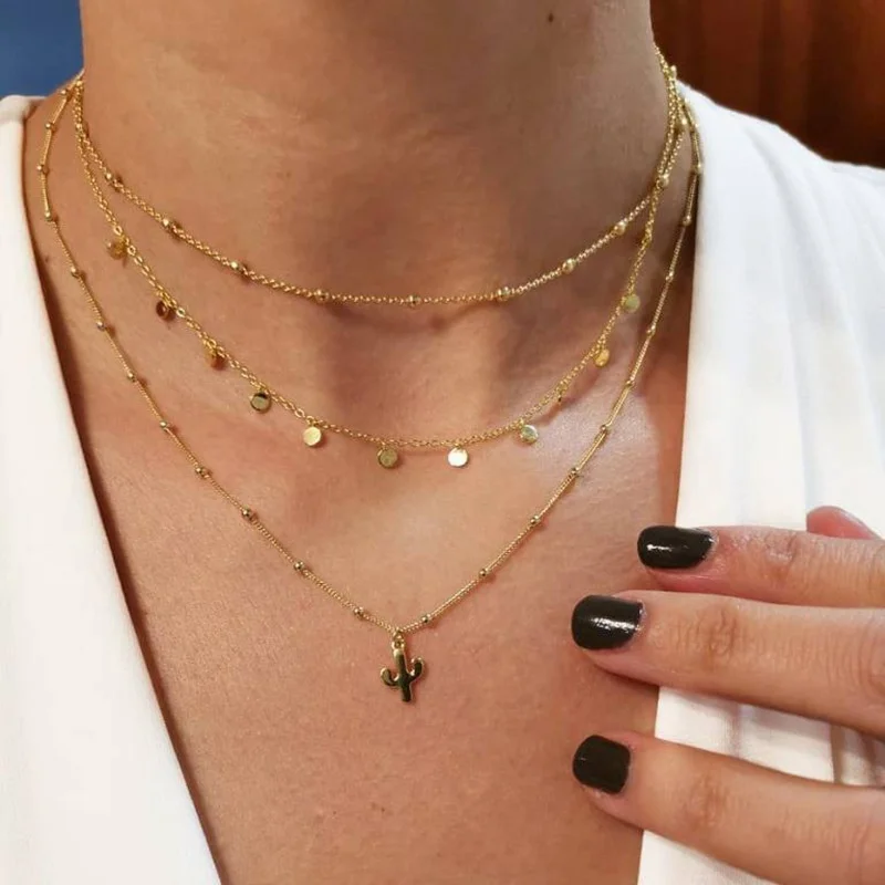 

2020 Trending Gold Necklace Dainty Pendants Multilayer Chocker Necklace
