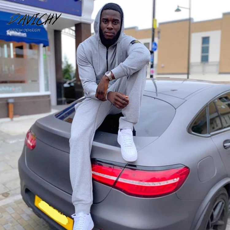 

Custom Jogging Suits Jogging Suits Wholesale Men Gym Tracksuit Sweatsuit Set With Logo
