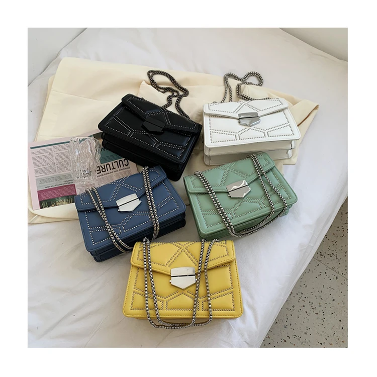 

2021 Ladies Luxury Chain Crossbody Shoulder Strap Small Flap Handbags PU Leather Ladies Hand Bags Rivet Fashion Woman Bags