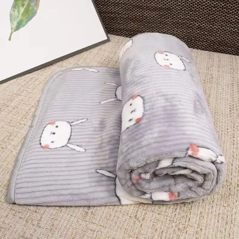 

Warm and Comfortable Plush Double-layer Cat Dog Blanket Coral Fleece Flannel Soft Pet Sleeping Blankets, As picture