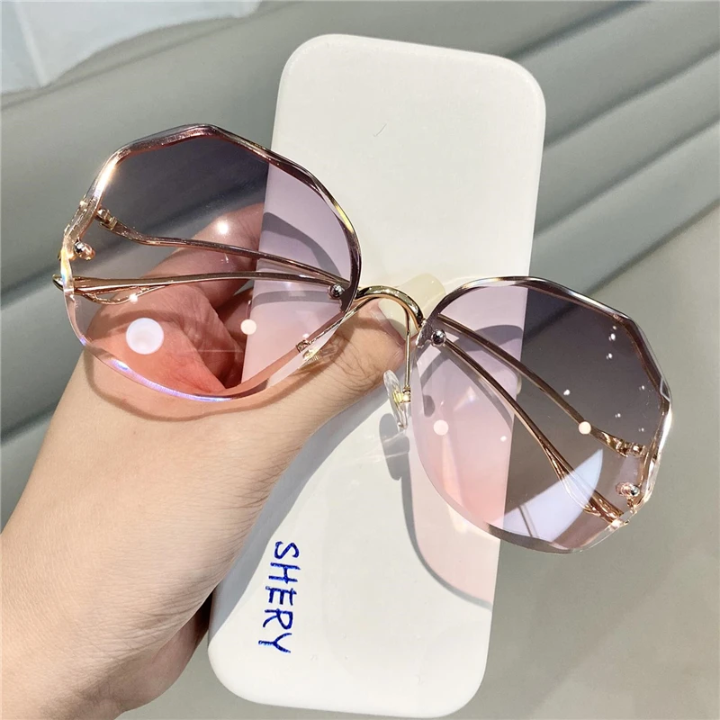 

fashion retro vintage oversized polarized rimless glasses sunglasses sun glasses women men shades sunglasses 2021
