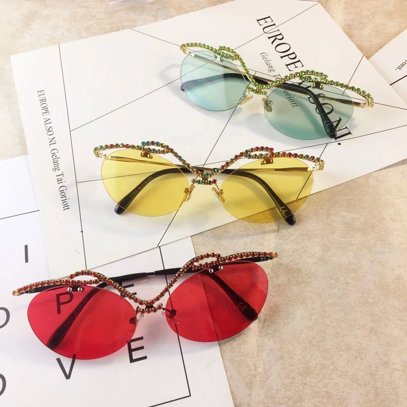 

Vintage Crystal Women Sun Glasses Luxury Diamond Rimilless Cat Eye Sunglasse