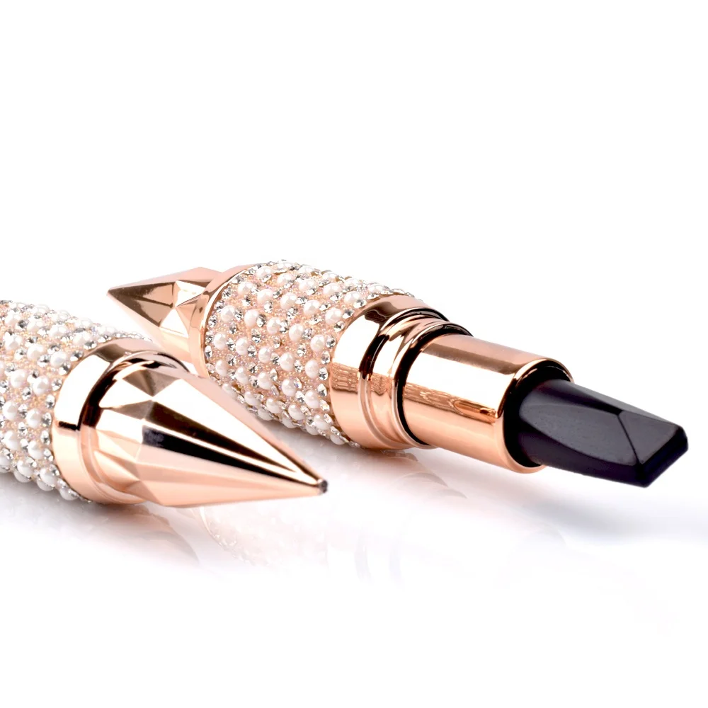

Wholesale waterproof tricolors matte lipstick private label luxury matte lip stick with queen gold packaging, 3 colors