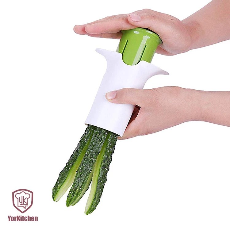

Kitchen Cucumber Divider Carrot Splitter Cucumber Splitter Gadget Cutting Tool
