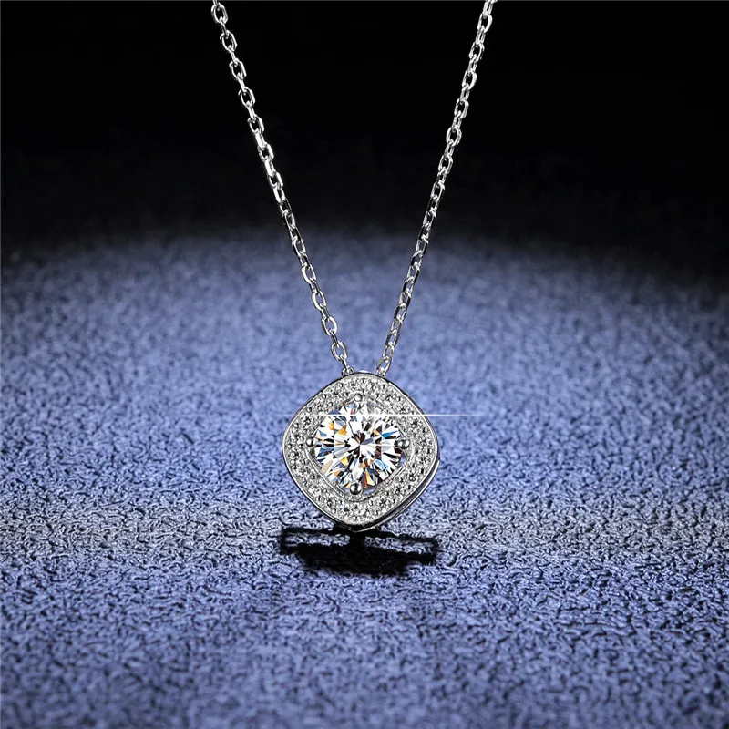 

Silver 925 Original Platinum Plated Brilliant Cut Diamond Test Past 1 ct D Color Moissanite Pendant Necklace Gemstone Jewelry